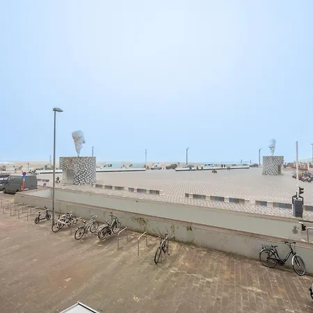 아파트 In With Sea Views