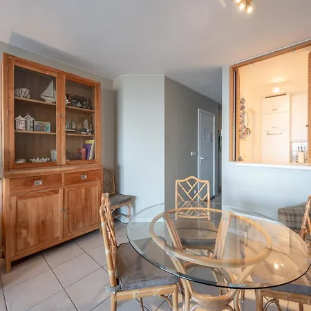 In With Sea Views 크노케-하이스트