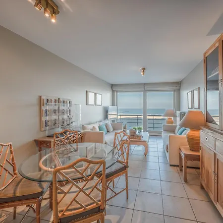 In With Sea Views * كنوك هايست