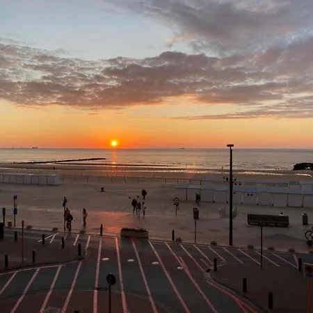 아파트 In With Sea Views 크노케-하이스트