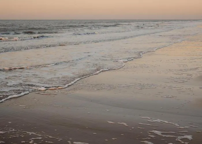 شقة In With Sea Views *